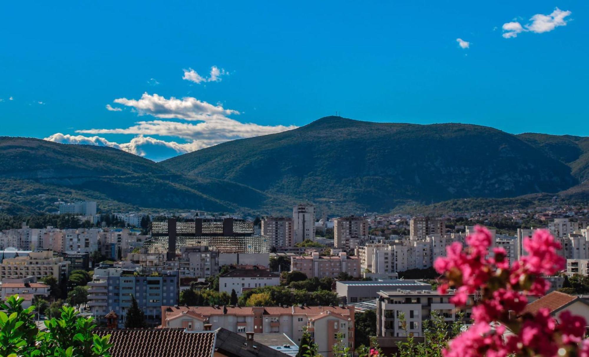 Apartment Merry - Free Garage & Parking Mostar Dış mekan fotoğraf